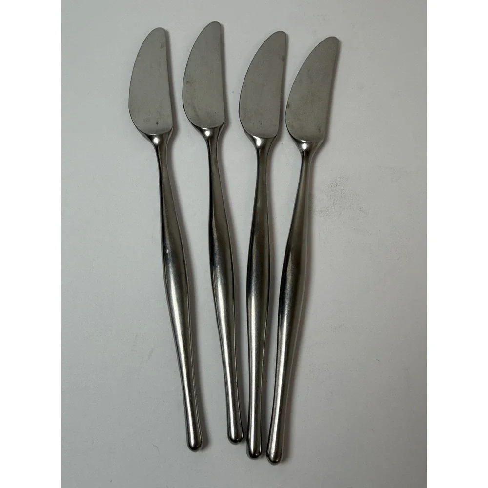 Lauffer by Towle Stainless 18/8 Norway DESIGN 3 - 4 Dinner‎ Knives 8 1/4
